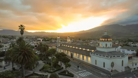 Ecuador: atuntaqui, ecuador, the andes, imbabura