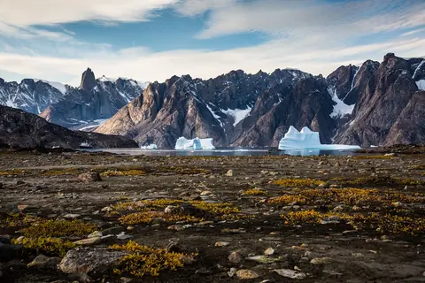 Groenland: mountains, snow, glacier, sea