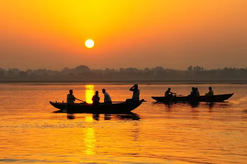 India: india, varinasia, ganges, boats