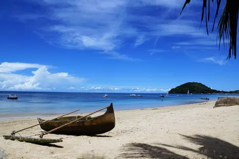 Madagaskar: madagascar, island, water, boat