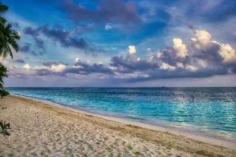 Maldiven: beach, coast, sea, sand